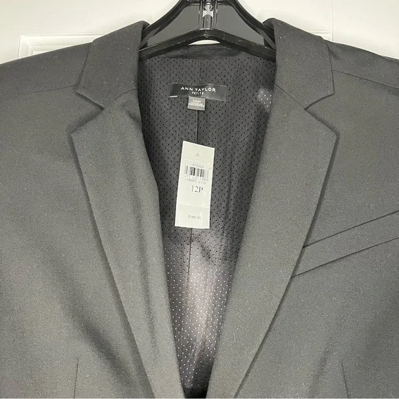 Ann Taylor Black Blazer Classic Tailored Fit